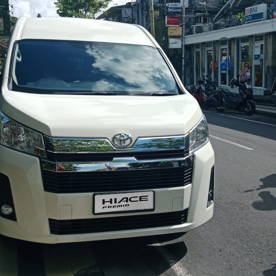 Toyota Hiace Premio van with private driver - Private Hiace Premio Bali Tour