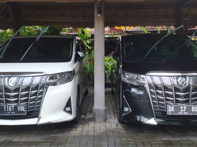 Sewa Alphard di Bali